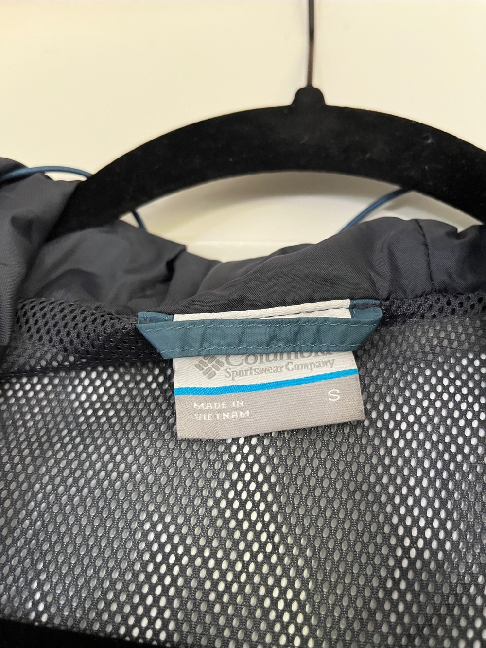 Columbia Blue Teal Hooded Rain Jacket - Picture 2 of 3